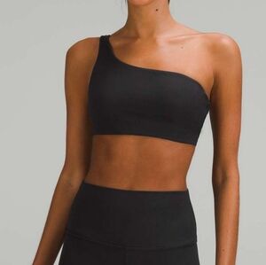 LULULEMON Ribbed Nulu Asymmetrical Yoga Bra *Light Support, A/B Cup Black Size 8